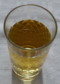 Ein typisches Apfelweinglas